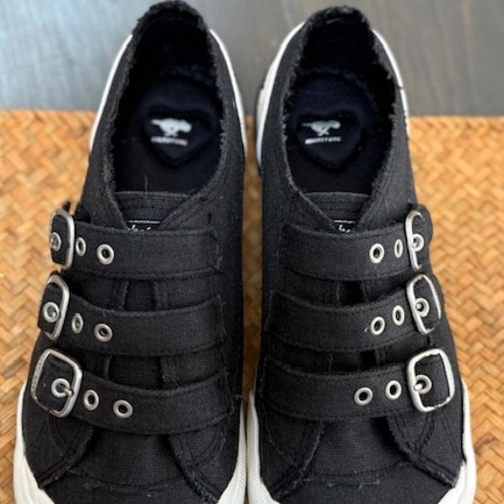 Rocket Dog Black Women's Sneakers NWOT